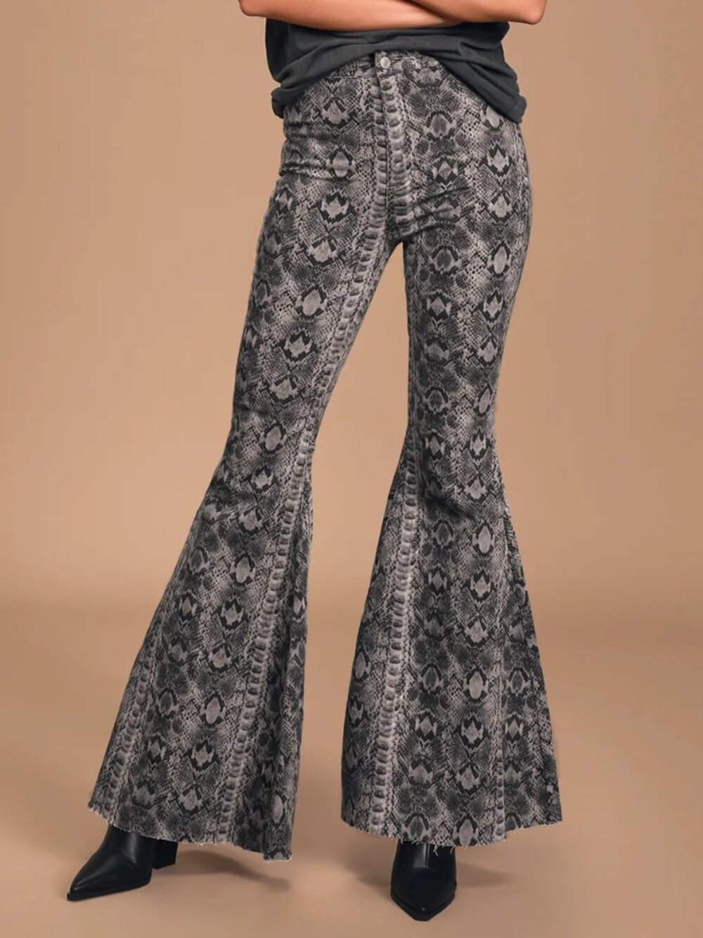 Free People Just Float On Flare Jeans Snake Print Gray Black Boho Bells Size 27